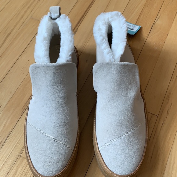 Tom’s women’s booties - Picture 2 of 7